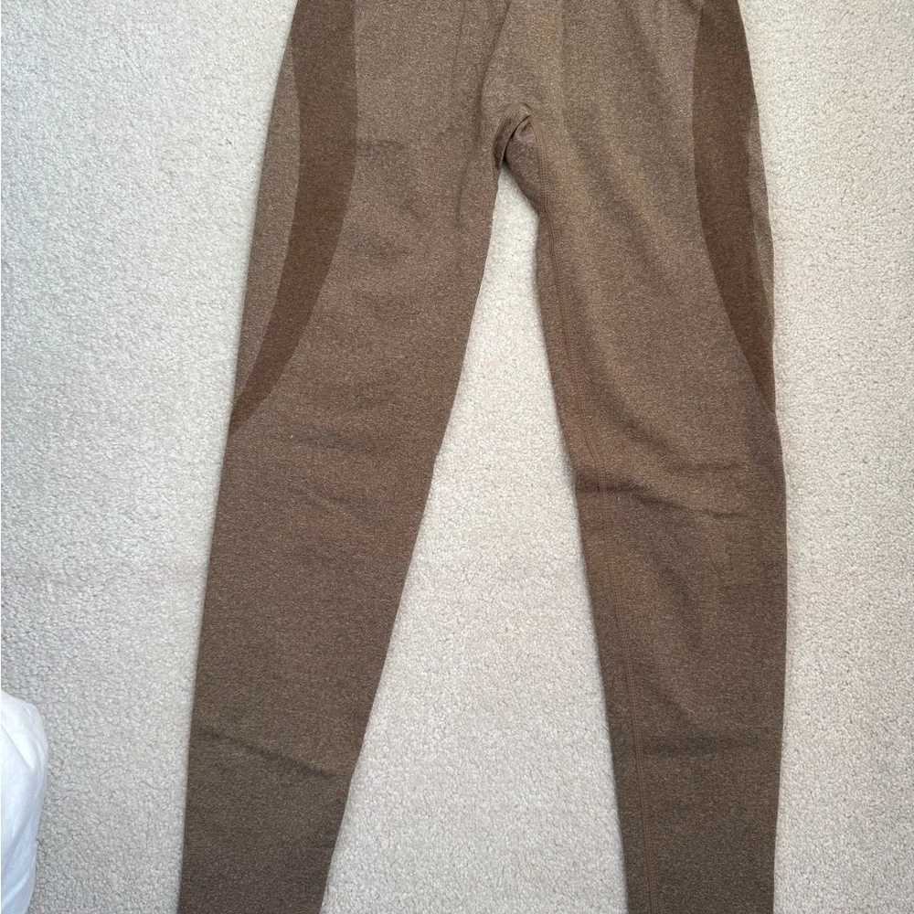 Mocha Contour Seamless Leggings - Picture 2 of 3